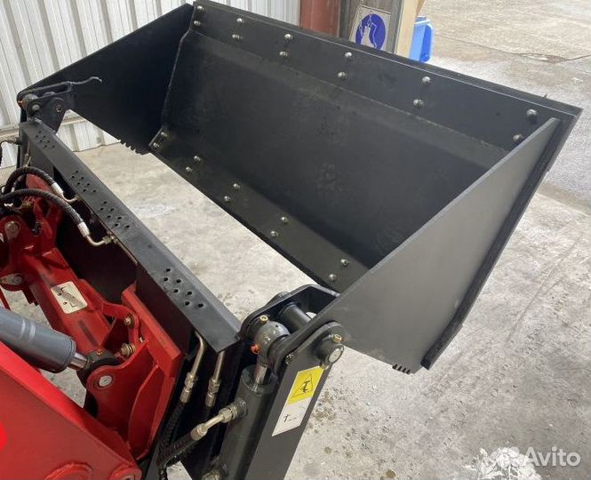 Мини-погрузчик Quadtrac SSL95, 2023