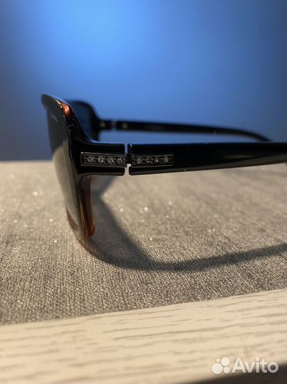 Солнцезащитные очки polaroid