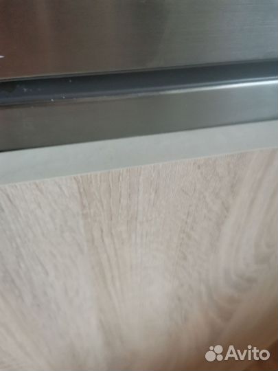 Столешница для кухни новые 1,20 и 80см на 60см