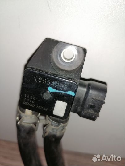 Дад выхлопных газов 4N15. 1865A292