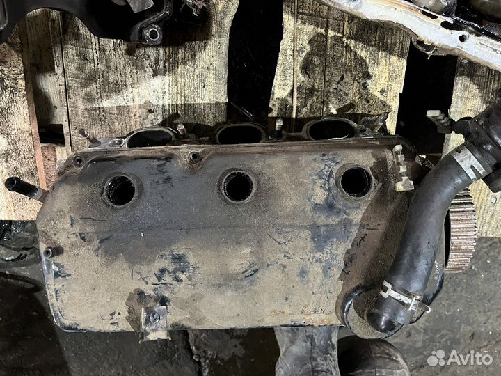 Головка блока Mitsubishi Pajero Sport I 1996-2009