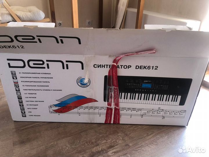 Синтезатор Denn DEK612