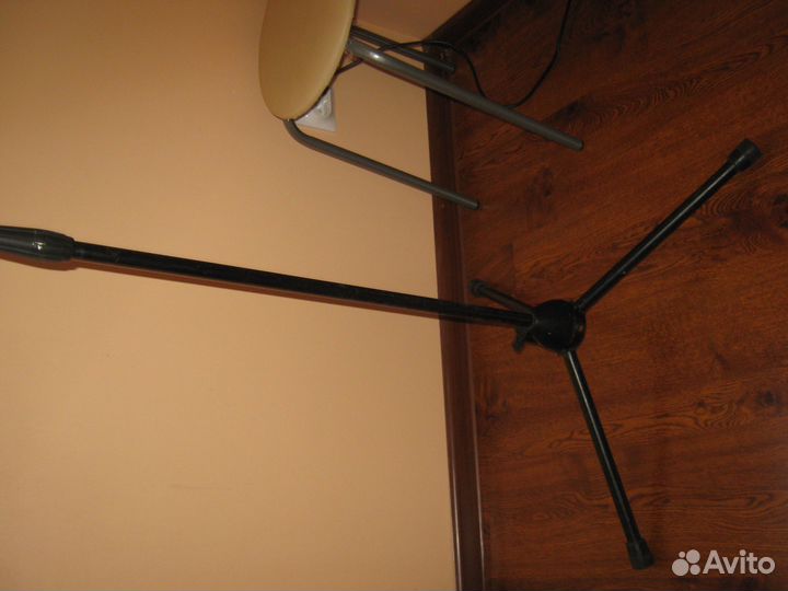 Стойка для микрофона