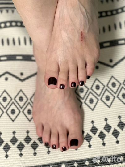 Маникюр и педикюр