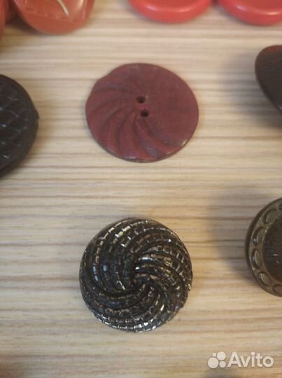Пуговицы