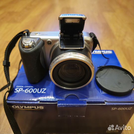 Фотоаппарат Olympus SP-600uz