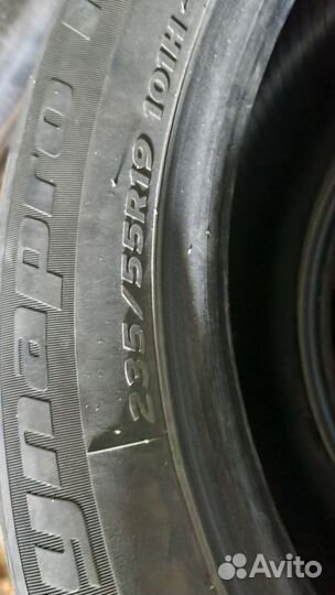 Hankook Dynapro HP2 RA33 235/55 R19 101H