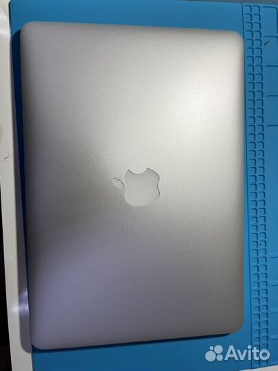 Apple MacBook Pro 13