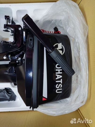 Лодочный мотор Tohatsu 9,8 Новый