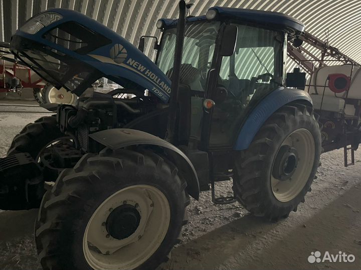 Трактор New Holland TD5.110, 2013
