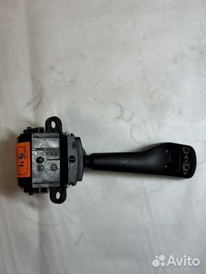 Выключатель стеклоочистителя BMW 8363664