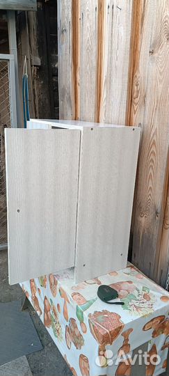 Шкаф навесной двухдверный для кухни и ванной