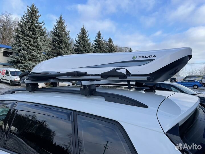 Автомобильный багажник бокс на крышу Skoda