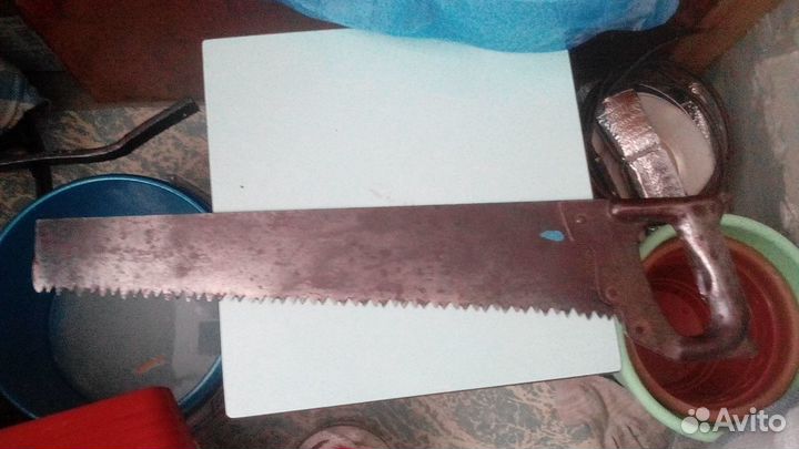 Инструменты СССР: пила, ножовка, кочерга, лом