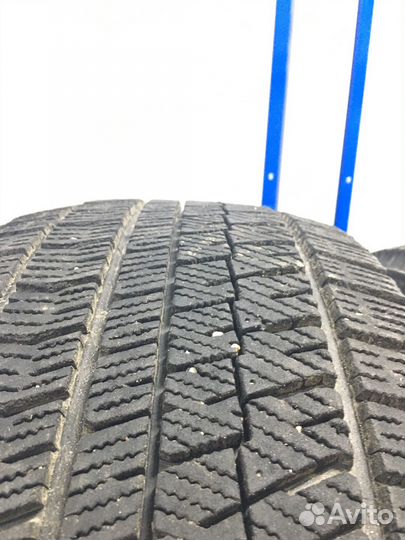 Bridgestone Blizzak Ice 245/45 R17 T