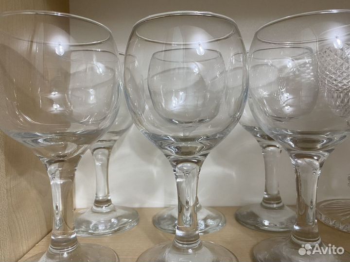 Набор бокалов для вина
