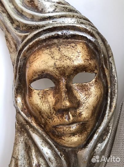 Венецианская маска