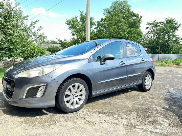 Peugeot 308 1.6 AT, 2011, 214 000 км