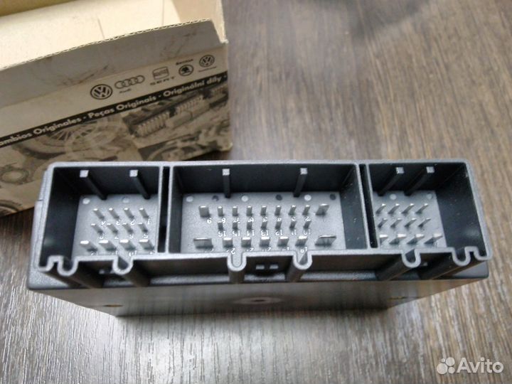 6Q0959433E Блок управления системами комфорта