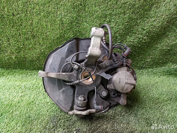 Ступица передняя правая Mercedes-Benz A-Class W169