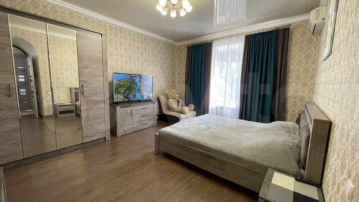 2-к. квартира, 50 м², 2/2 эт.