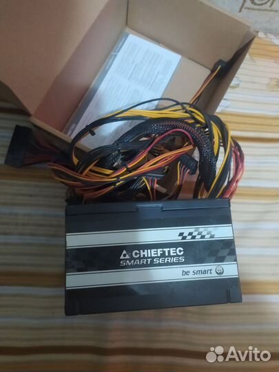 Блок питания 700W