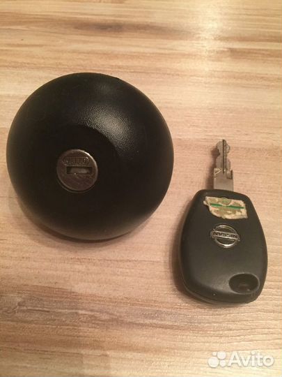 Ключ зажигания с кнопками Renault, Nissan