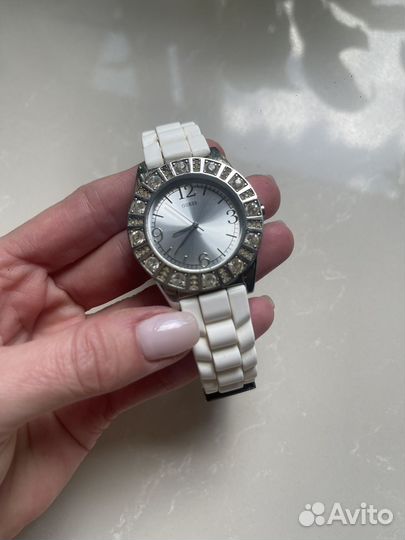 Часы guess женские оригинал