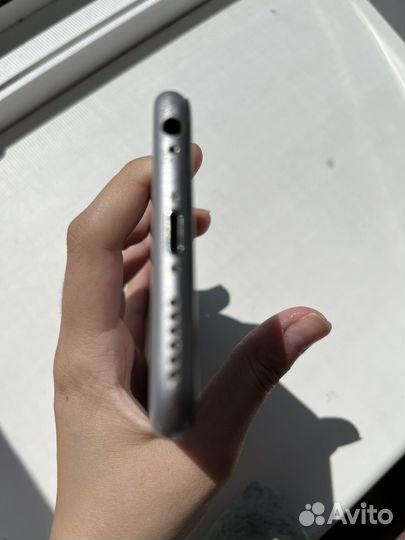iPhone 6S, 128 ГБ