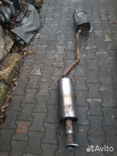 Коленвал Nisan Juke