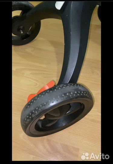 Коляска прогулочная Virgin Mary