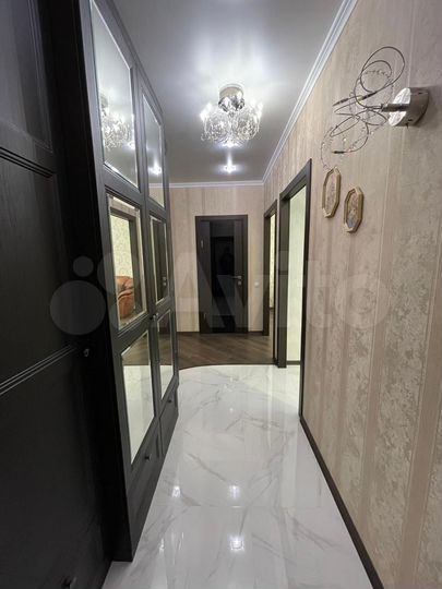 2-к. квартира, 75 м², 6/10 эт.