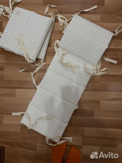 Бортики в кроватку новые