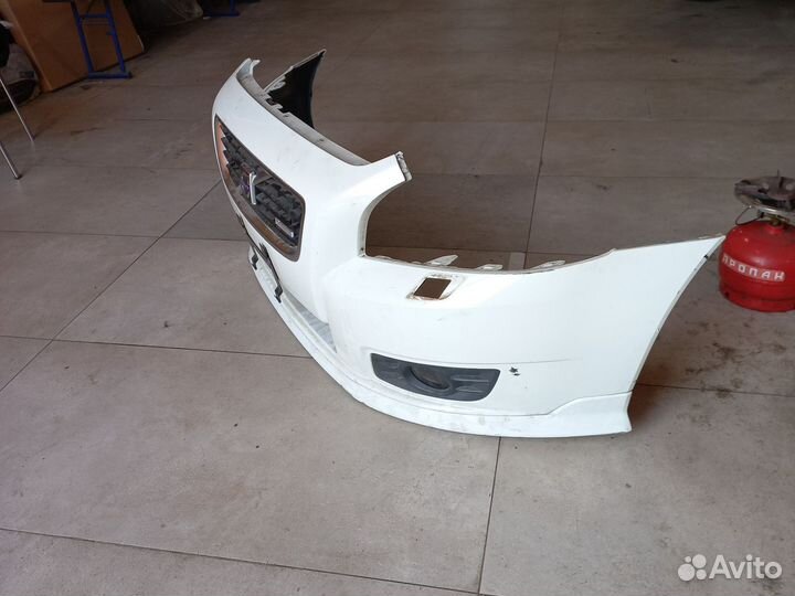 Бампер передний для Volvo V50,S40 рестайлинг