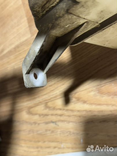 Бачок омывателя geely emgrand ec7