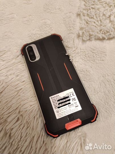 Защищенный смартфон Blackview BV7100