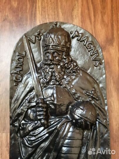 Панно carol VS. magnvs