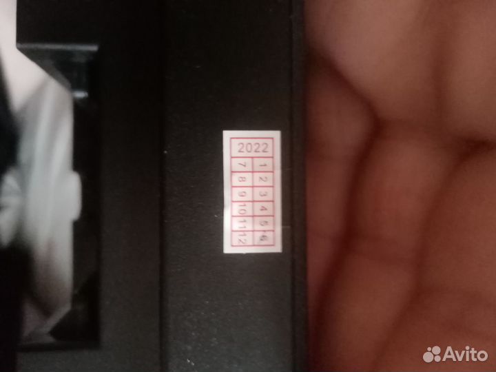 Игровой монитор 165Гц. 23.8 дюйма. Разбита матрица