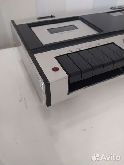 Магнитофон Aiko ATP-711. заводская пленка. Новый