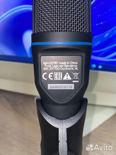 Микрофон Trust mico USB Microphone