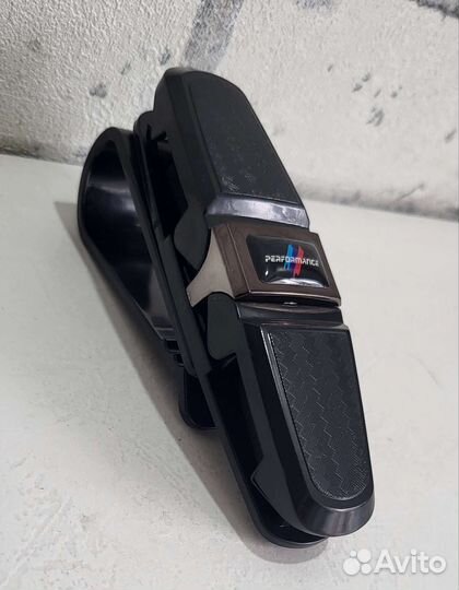 Держатель для очков BMW