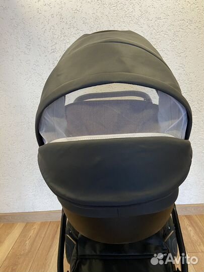 Коляска DeLorean Premium 3 в 1