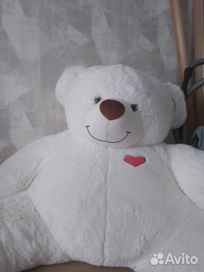Плюшевый медведь