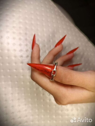 Наращивание ногтей