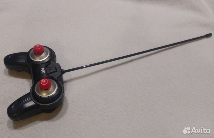 Машинка на радиоуправлении