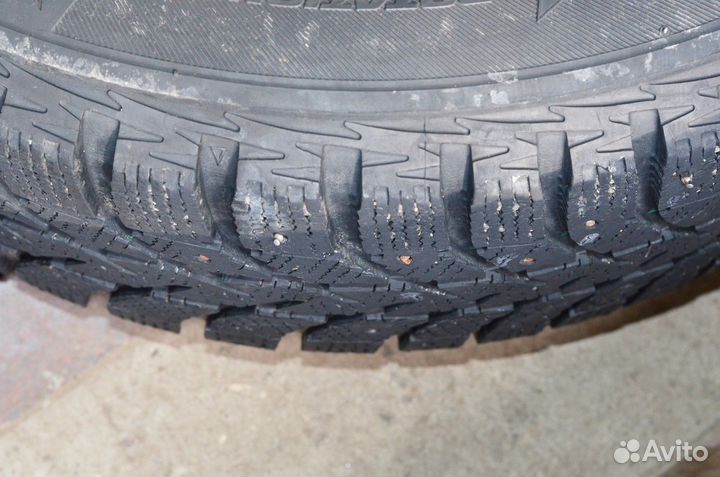 Bridgestone Ice Cruiser 5000 195/60 R15 88T