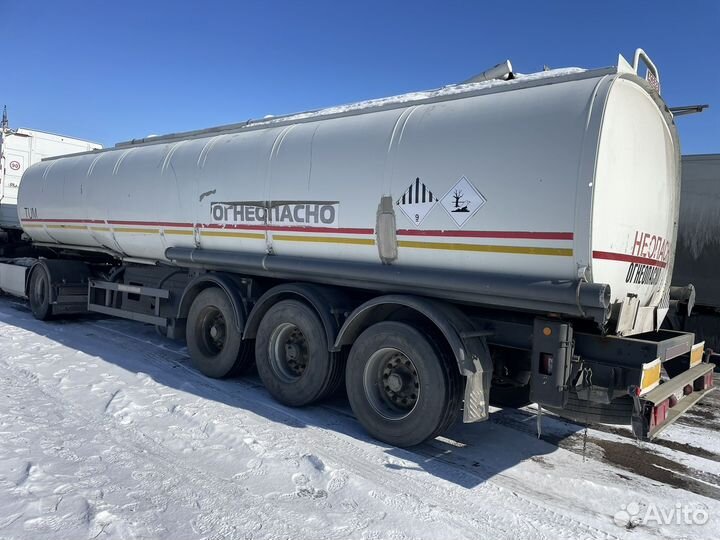 Полуприцеп бензовоз Bolgan L4047EUR, 1999