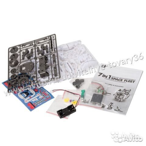 Робот на солнечной батарее 7 В 1