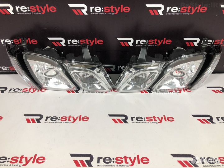 Фары Lexus LX470 Ксенон Светлые