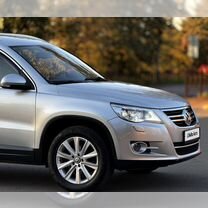 Volkswagen Tiguan 2.0 AT, 2010, 192 000 км, с пробегом, цена 1 140 000 руб.